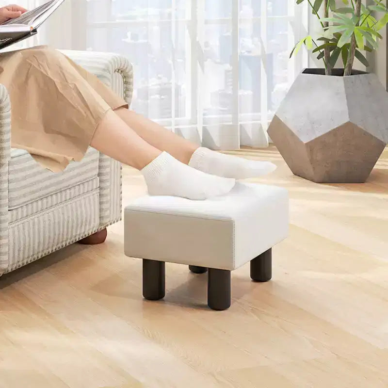 Repose-pieds ottoman rectangulaire en cuir synthétique, petit tabouret avec siège rembourré, blanc/noir/rouge